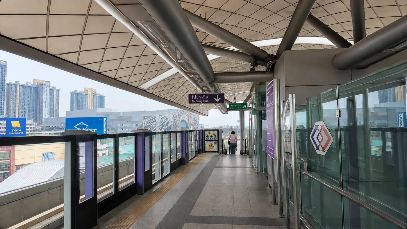 MRT สายสีม่วง สถานีตลาดบางใหญ่ จุดเริ่มต้นเดินไป Neko Nail