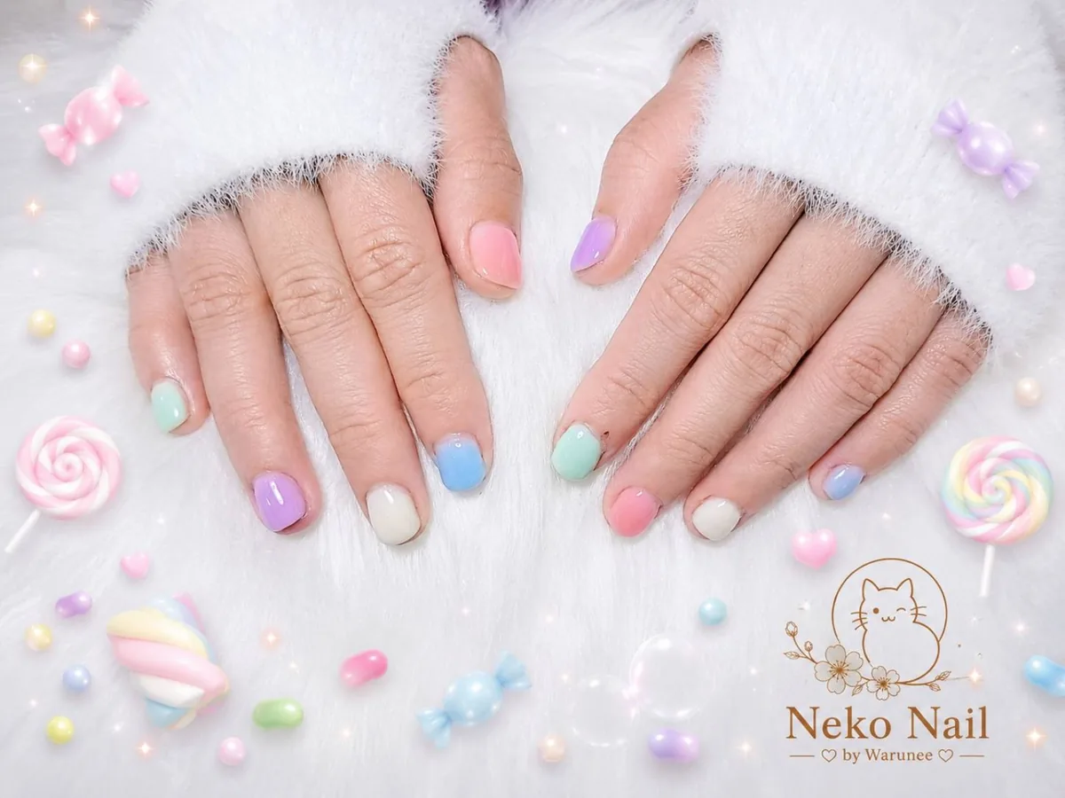 เล็บเจลพาสเทลหลายสีสำหรับเล็บสั้น ผลงานร้านทำเล็บบางใหญ่ Neko Nail