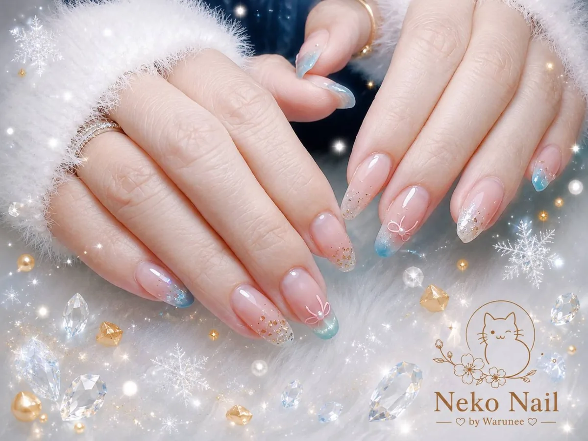 เล็บเจลชมพูไล่ปลายฟ้าพร้อมกลิตเตอร์ ผลงาน Neko Nail by Warunee